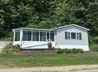 2381 Bristol Lake Rd, Dowling, MI 49050
