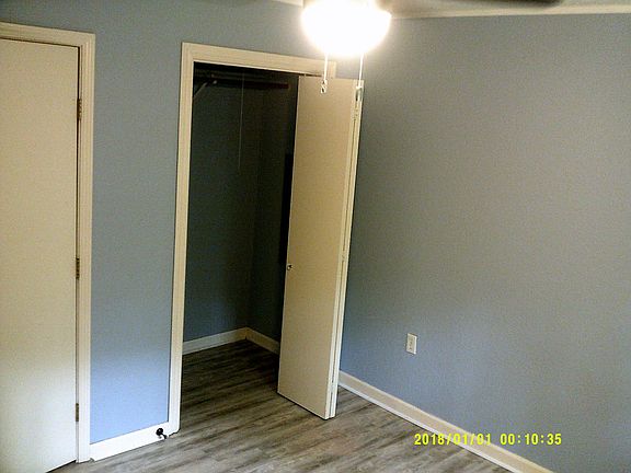 5th image of 16463 Stinson Ln