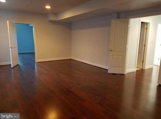 8984 Hooes Rd, Lorton, VA 22079