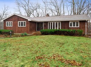 21727 N Old Farm Rd, Deer Park, IL 60010