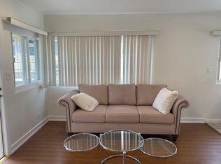 8219 W Manchester Ave APT 5, Playa Del Rey, CA 90293