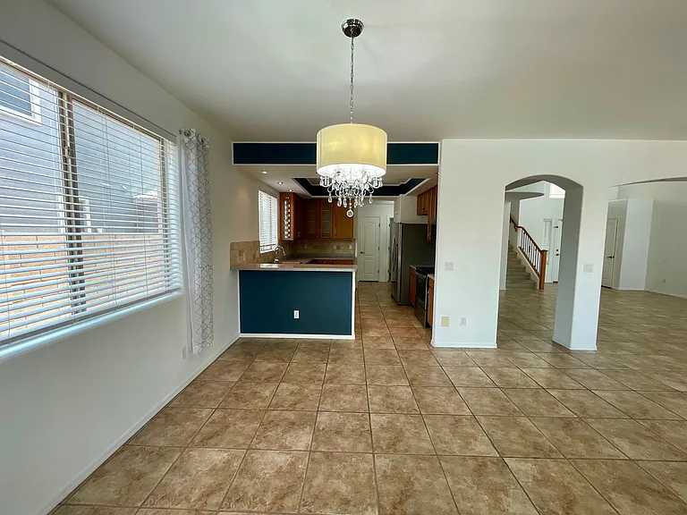 14984 W Desert Hills Dr — Photo 7