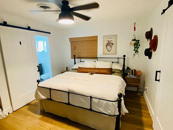 4th image of 13910 Lake Claire Ct