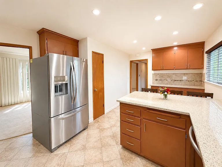 4469 Faulkner Dr — Photo 4
