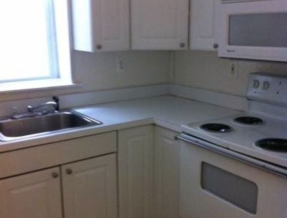 3rd image of 1852 N Willington St #2