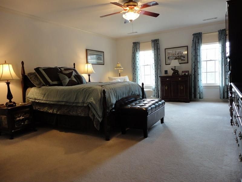 2nd image of 4016 Max Dr