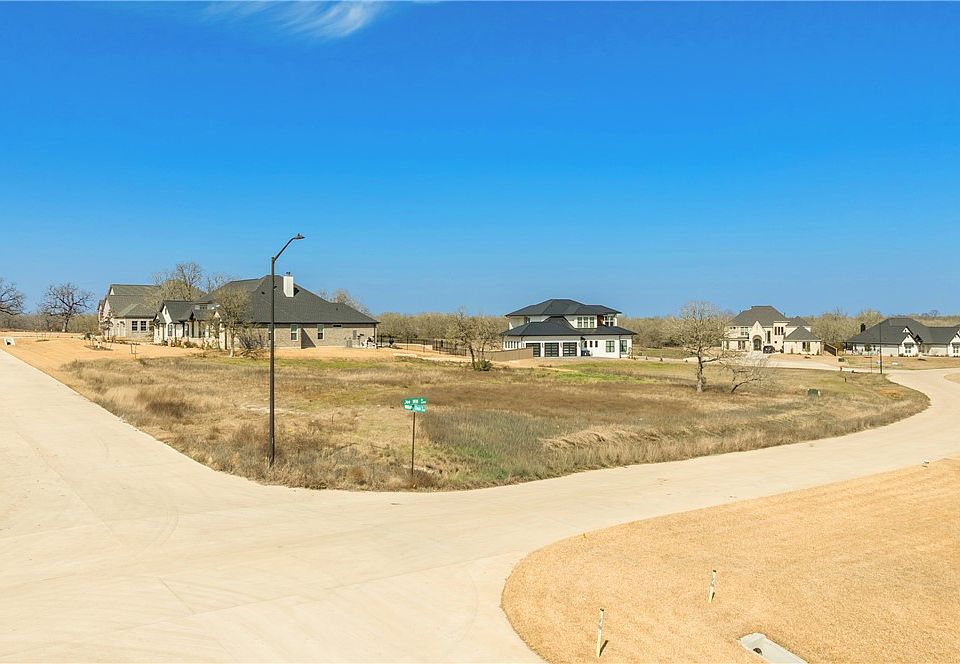1st image of 4405 Williams Creek Dr