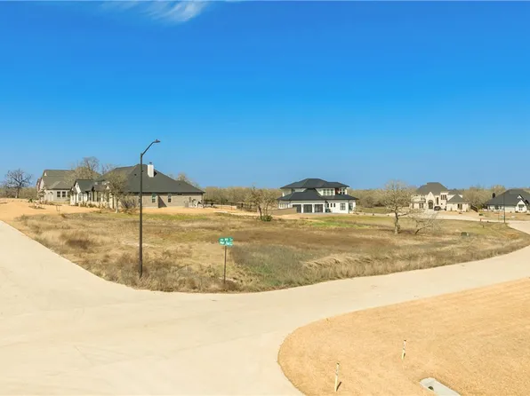 4405 Williams Creek Dr, College Station, TX 77845