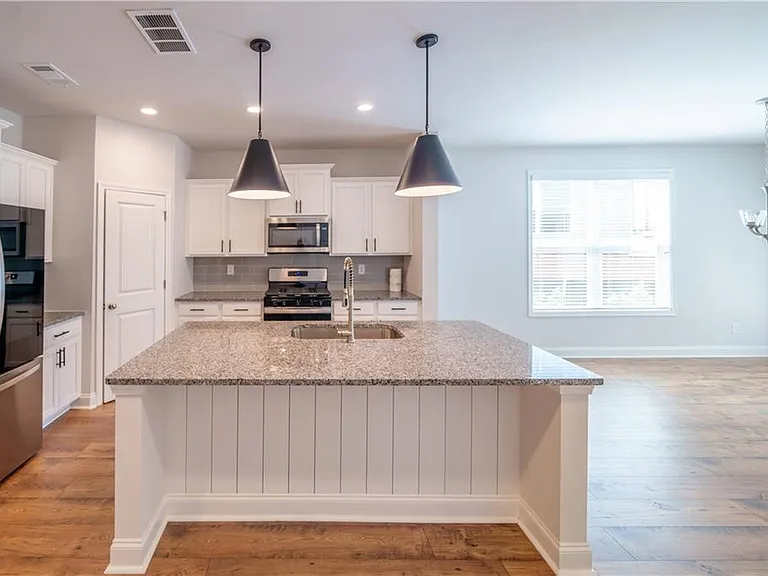 5120 Hillington Way — Photo 16