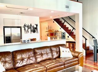 1060 Brickell Ave APT 805, Miami, FL 33131