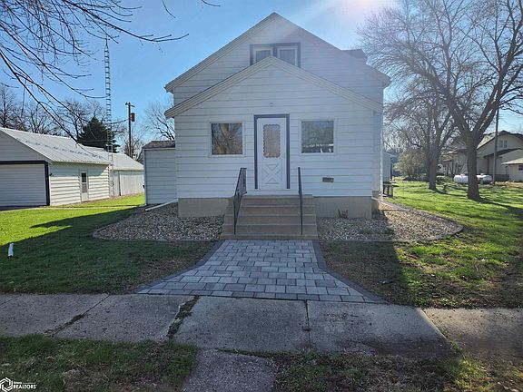 3rd image of 408 N Main St