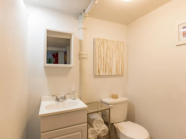 2401 Boylston Ave E #B — Photo 26