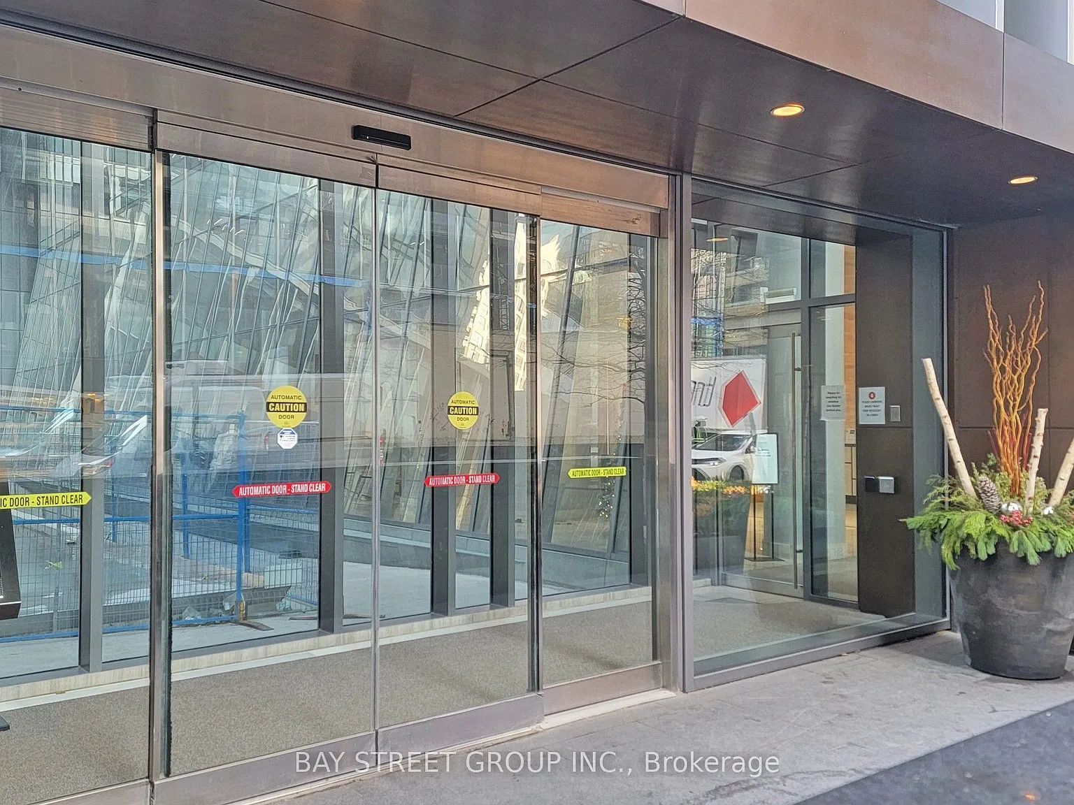 2 bed, $3,158 — Photo 4
