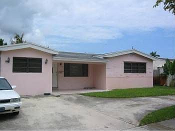 2nd image of 7625 Miramar Pkwy