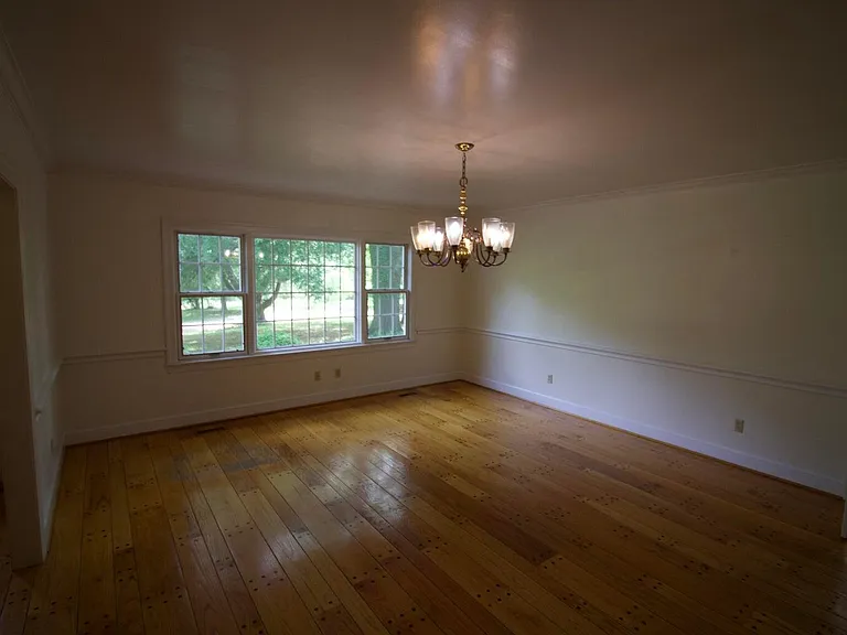 1502 Electric Rd SW — Photo 5