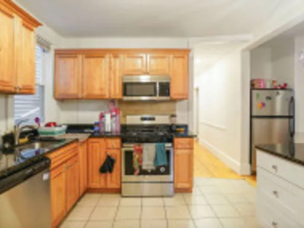 15 Sachem St #2A, Roxbury Crossing, MA 02120