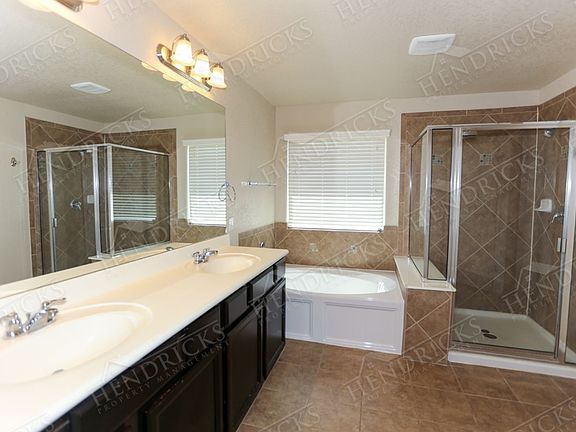 4th image of 6506 Lionheart Park