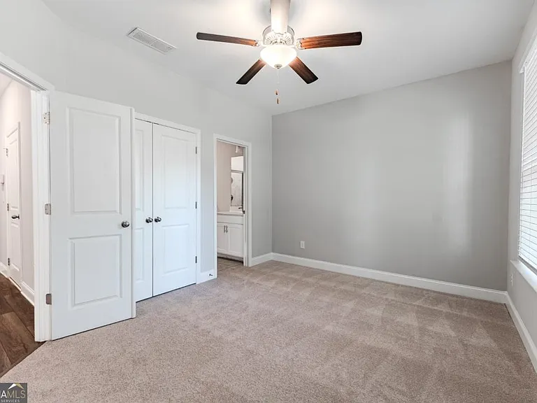 5051 Pinckney Ln — Photo 58
