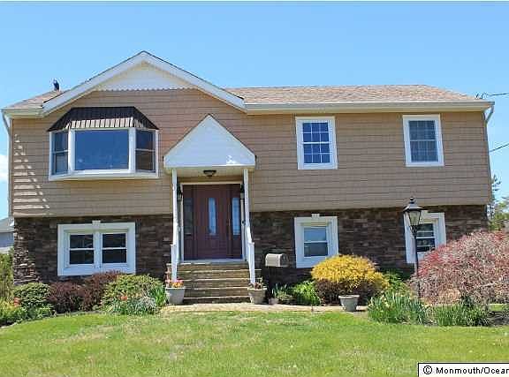 3rd image of 64 Monmouth Parkway