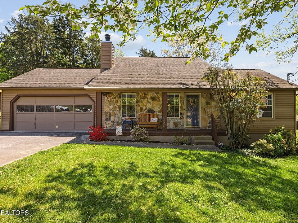 1st image of 9004 Lima Ln