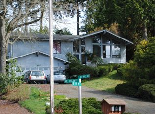 8102 NE 115th Way, Kirkland, WA 98034