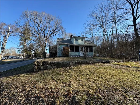 2733 Kingstown Rd, Kingston, RI 02881