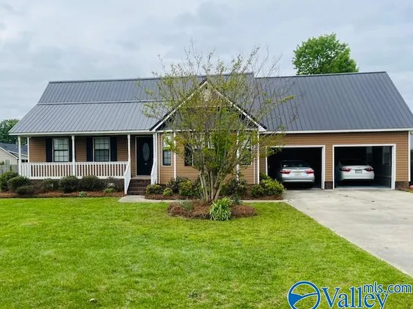 161 Lee Ave, Boaz, AL 35957