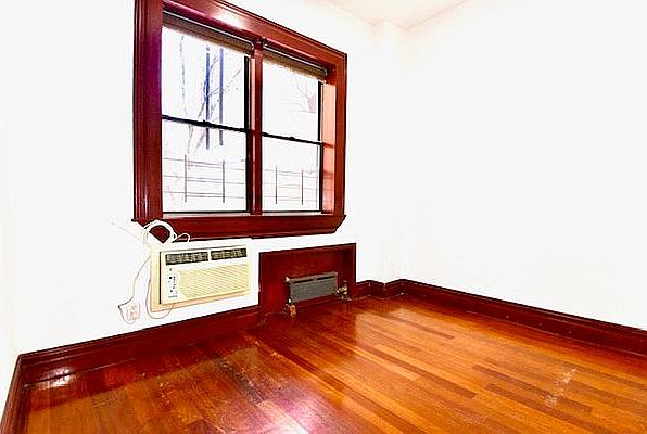 1st image of 502 E 89th St APT D