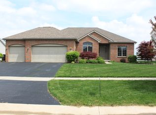 25098 Belmont Ct, Perrysburg, OH 43551