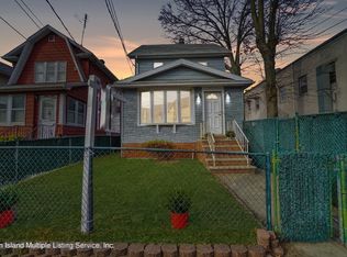 36 Winant St, Staten Island, NY 10303