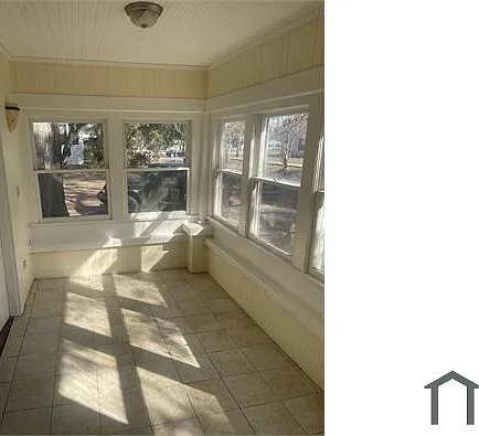 2 bed, 820 sqft, $1,995 — Photo 2