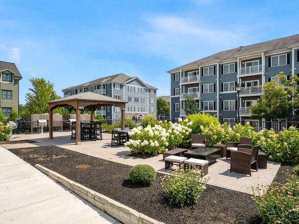 60 Severance Grn #304