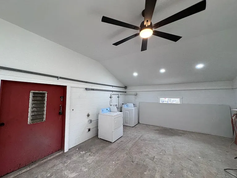 904 Coldwater Rd #12 — Photo 9
