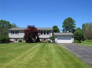 1004 Peck Rd, Hilton, NY 14468