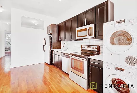 4th image of 587 Central Ave APT 2A
