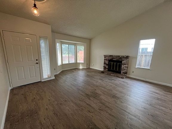 2nd image of 4709 Boylston Ct