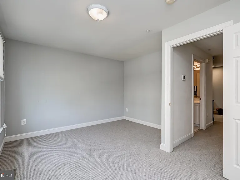 1236 Harbor Island Walk — Photo 39