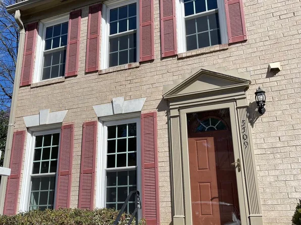 5509 Talon Ct, Fairfax, VA 22032