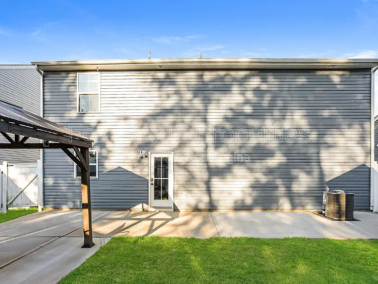 160 Browband St — Photo 22