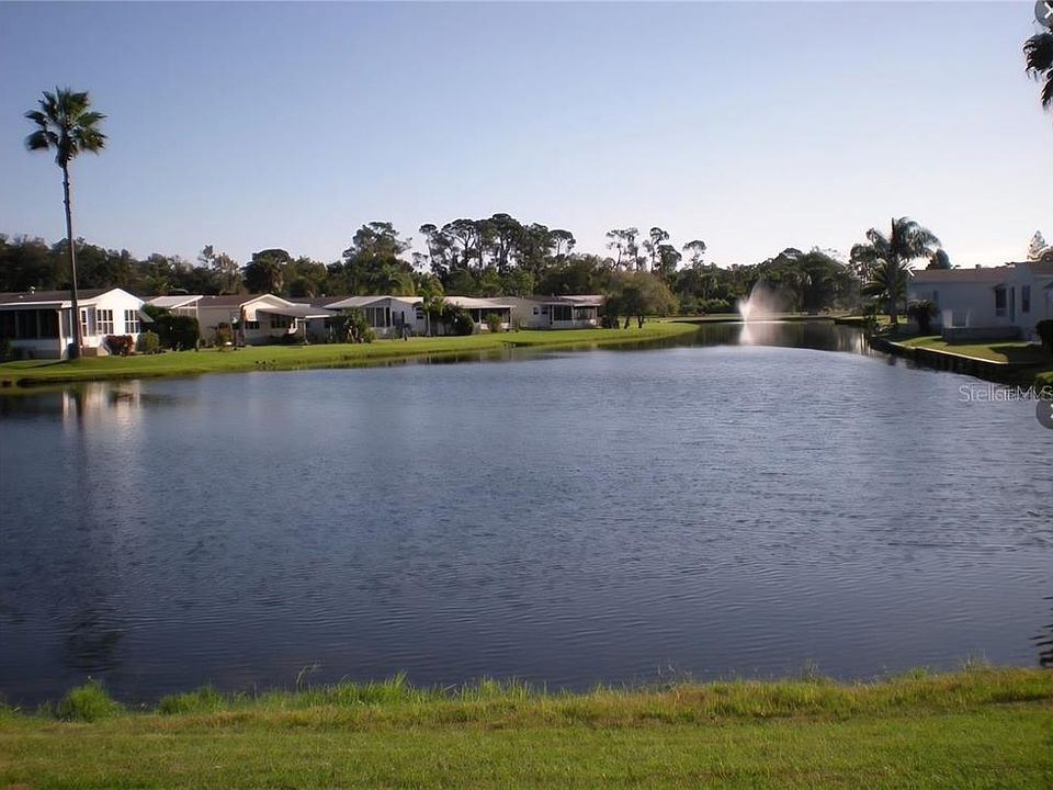 1st image of 94 NEWCASTLE BOULEVARD
