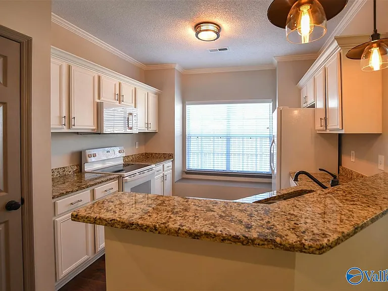 101 Bridle Trace Ln #101 — Photo 6