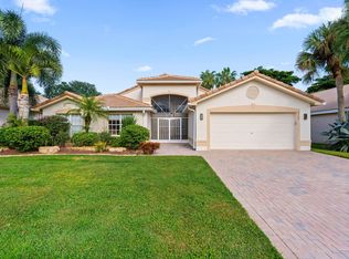 6768 Molakai Cir, Boynton Beach, FL 33437