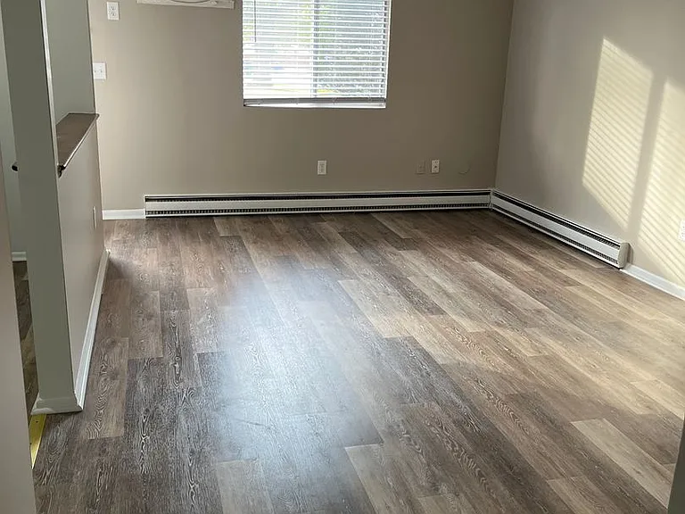 Tiberwood Apartments — Photo 8