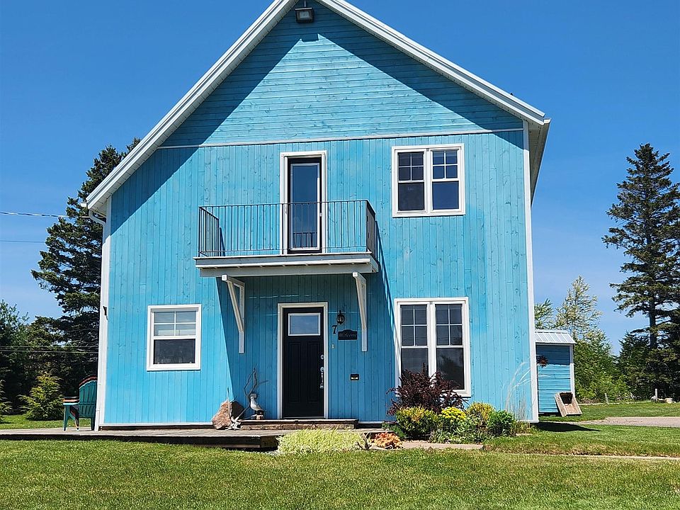 1st image of 7 McKenna Dr