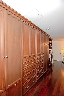 Sold by MNS | media 10