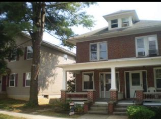 2332 Spring St, Reading, PA 19609