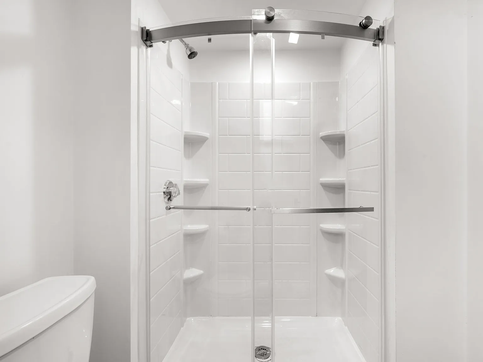 1 bed, $1,295 — Photo 4