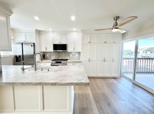 3725 Sunset Ln, Oxnard, CA 93035
