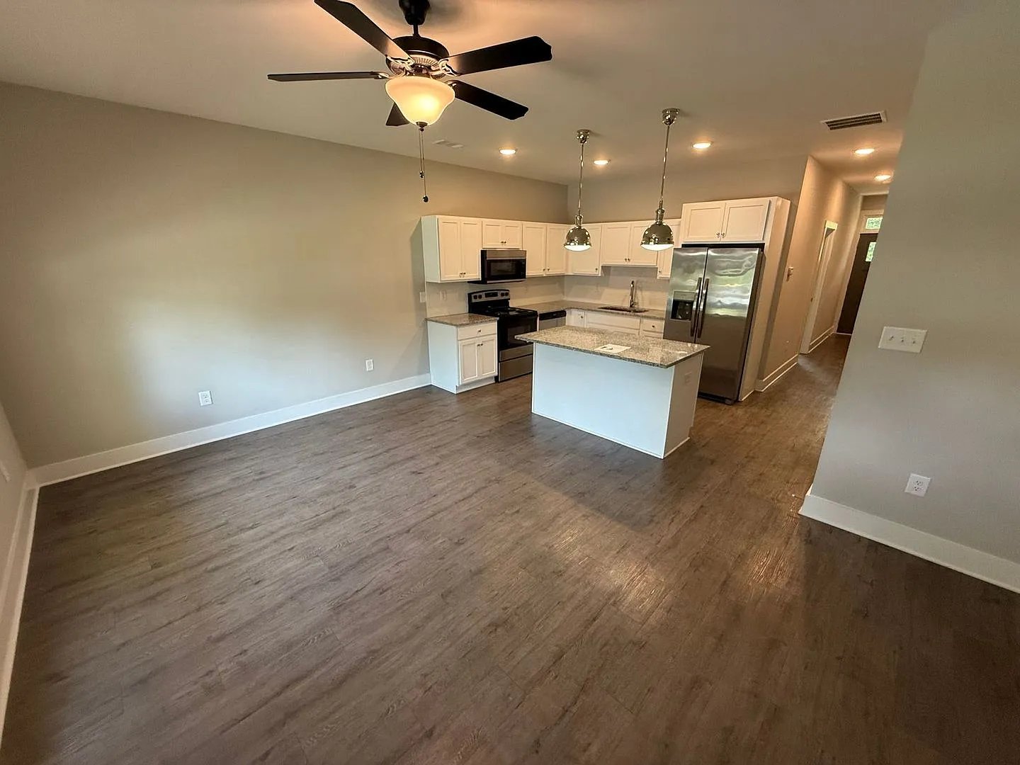 Pre-Leasing For August 5th 2027! — Photo 3