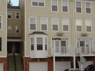 13608 Salk St #127, Oak Hill, VA 20171